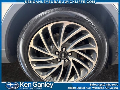 2019 Lincoln Nautilus Reserve
