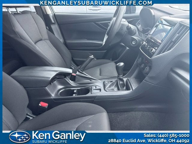 2019 Subaru Impreza 2.0i