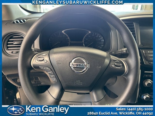 2019 Nissan Pathfinder S