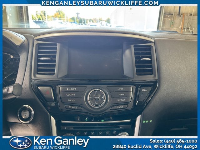 2019 Nissan Pathfinder S