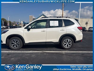 2024 Subaru Forester Premium
