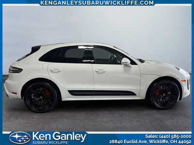 2025 Porsche Macan GTS