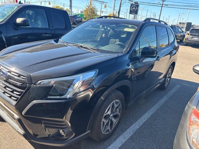 2024 Subaru Forester Premium