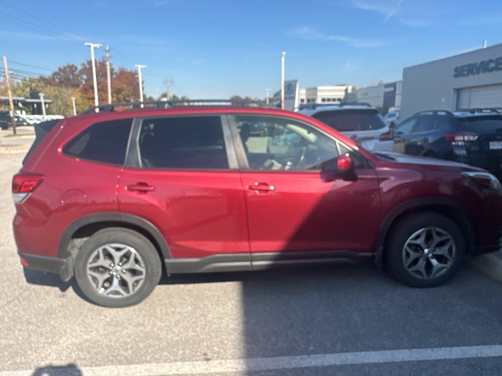 2024 Subaru Forester Premium