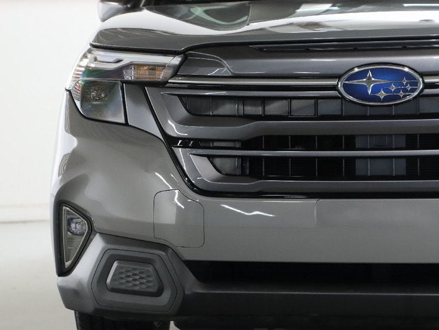2025 Subaru Forester Premium Premium