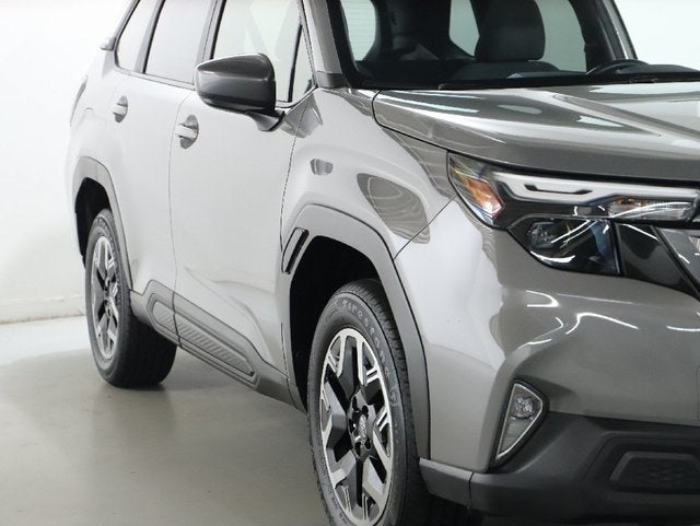 2025 Subaru Forester Premium Premium