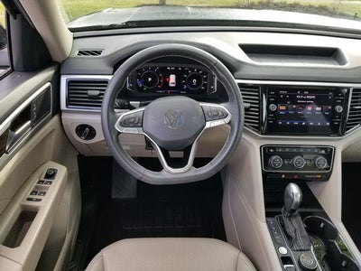 2022 Volkswagen Atlas 3.6L V6 SE w/Technology