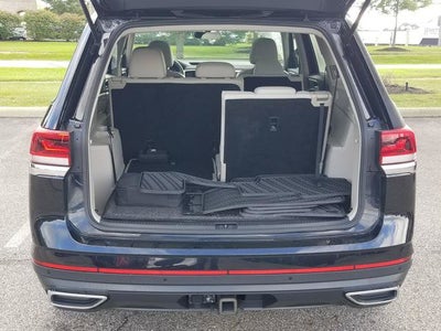 2022 Volkswagen Atlas 3.6L V6 SE w/Technology