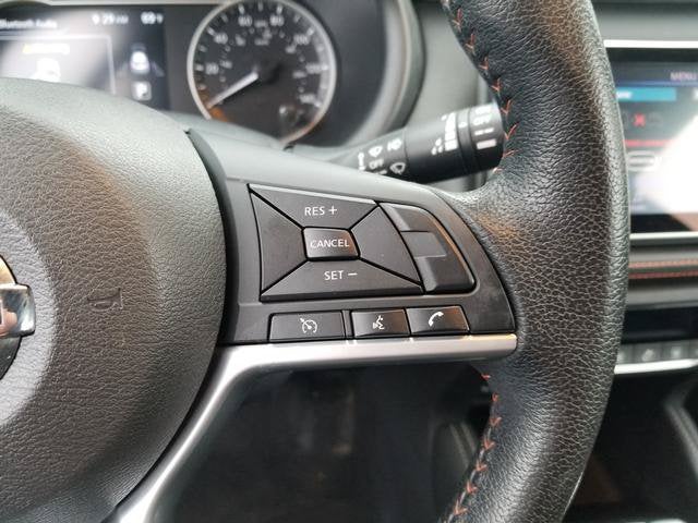 2018 Nissan Kicks SR