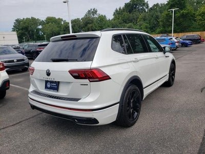 2024 Volkswagen Tiguan 2.0T SE R-Line Black