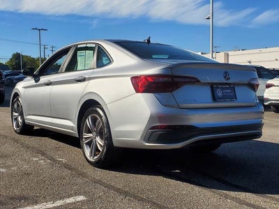 2023 Volkswagen Jetta 1.5T SE