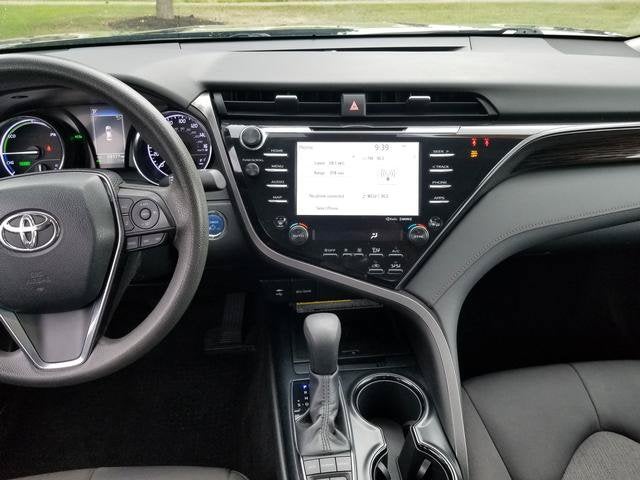 2019 Toyota Camry Hybrid LE
