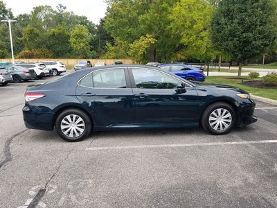 2019 Toyota Camry Hybrid LE