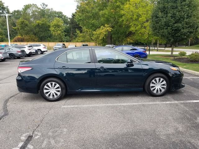 2019 Toyota Camry Hybrid LE