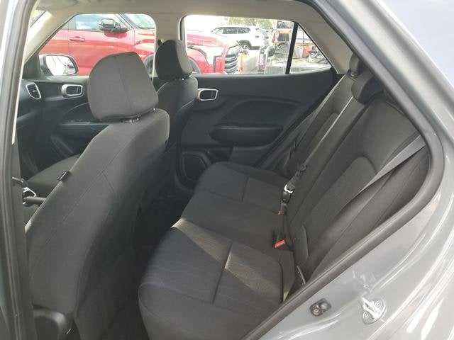 2022 Hyundai Venue SE