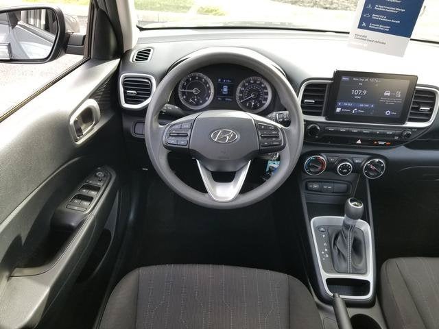 2022 Hyundai Venue SE