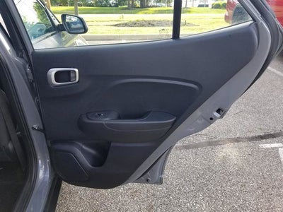 2022 Hyundai Venue SE