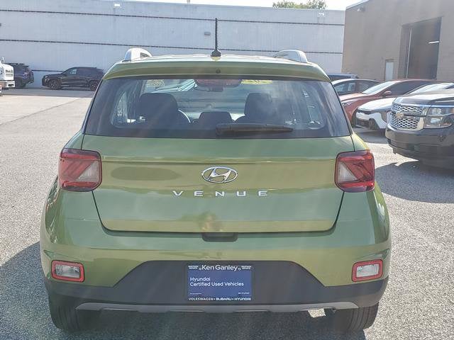 2024 Hyundai Venue SEL